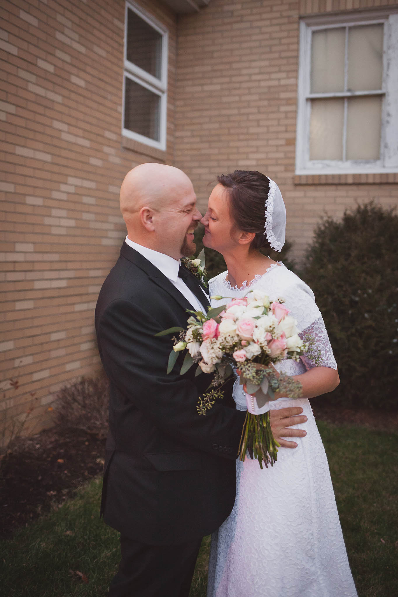 Chad and Loretta Wedding Day | Photography in Kidron Ohio | Tiffany Reiff Designs