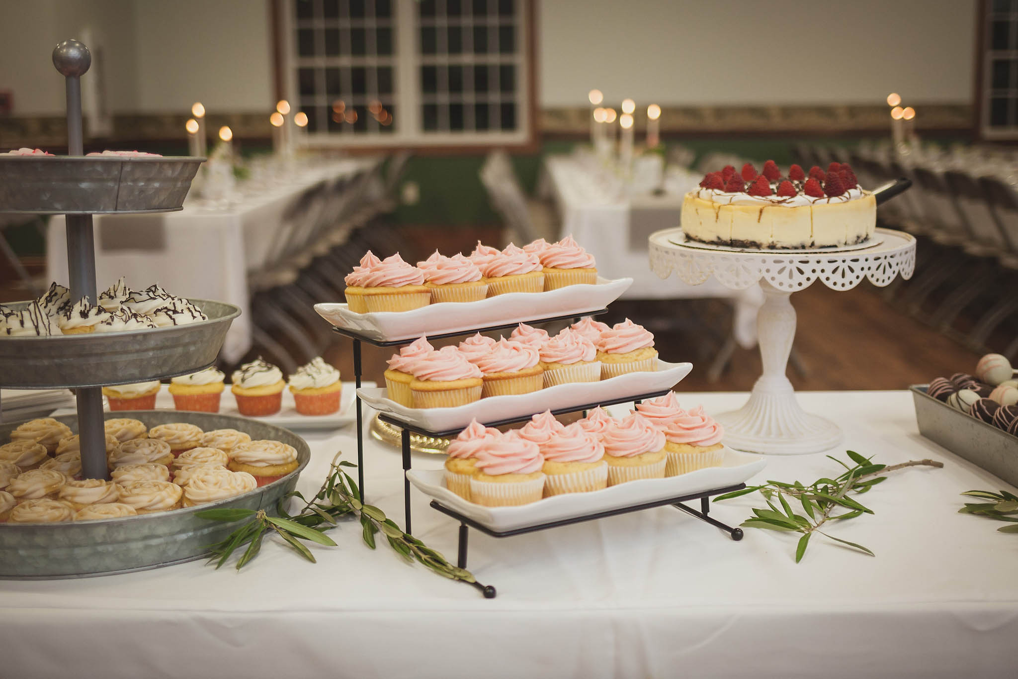 Chad and Loretta Wedding Day | Photography in Kidron Ohio | Tiffany Reiff Designs