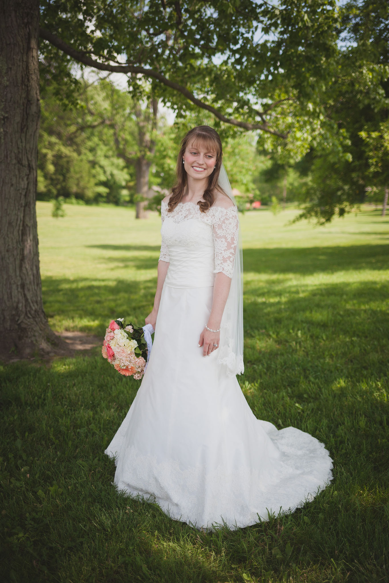 Stephen and Sarah Wedding Day | Wedding Photographer in Zoar Ohio