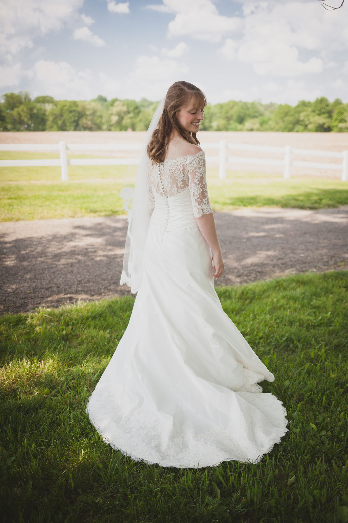 Stephen and Sarah Wedding Day | Wedding Photographer in Zoar Ohio