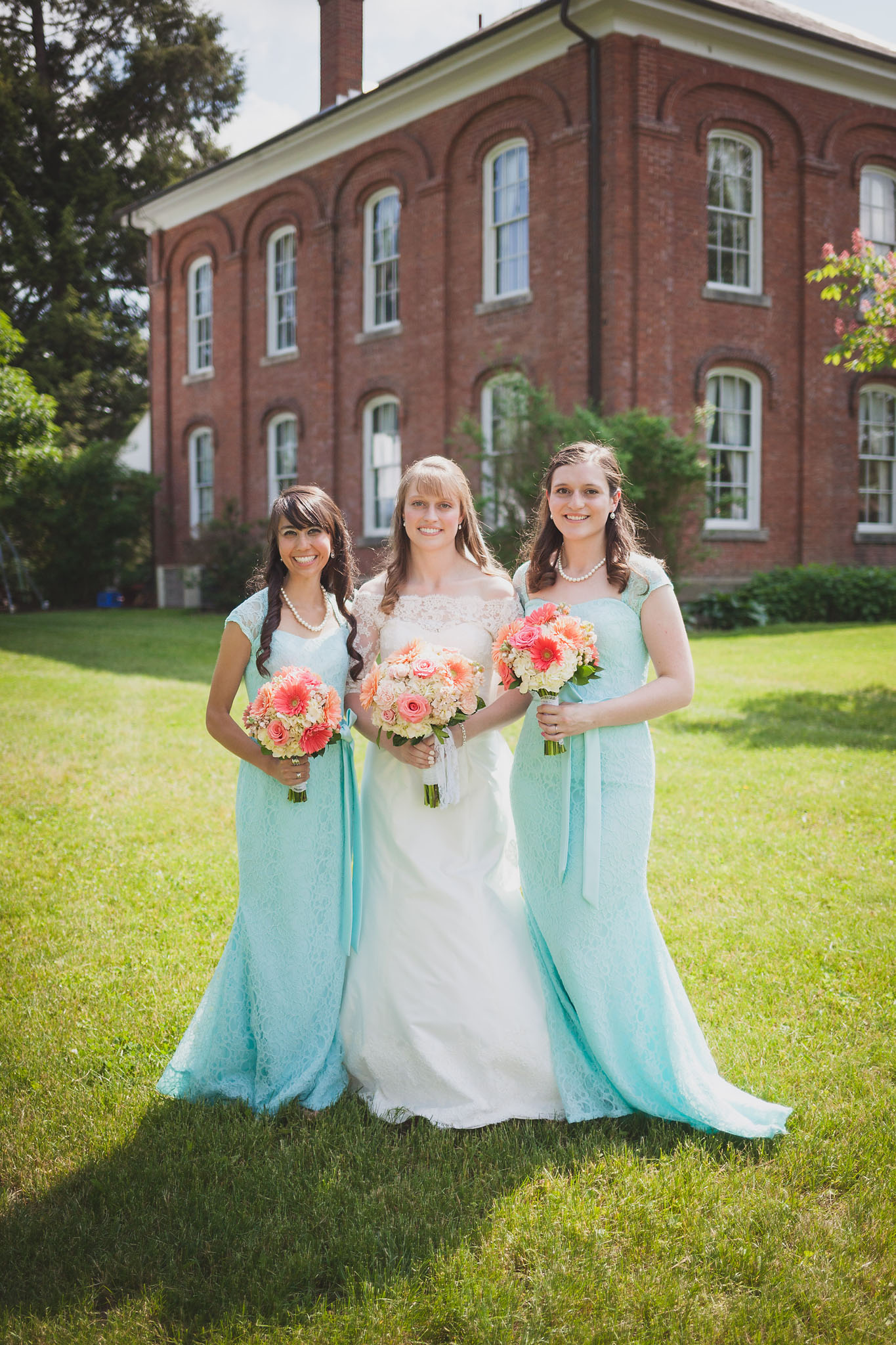 Stephen and Sarah Wedding Day | Wedding Photographer in Zoar Ohio