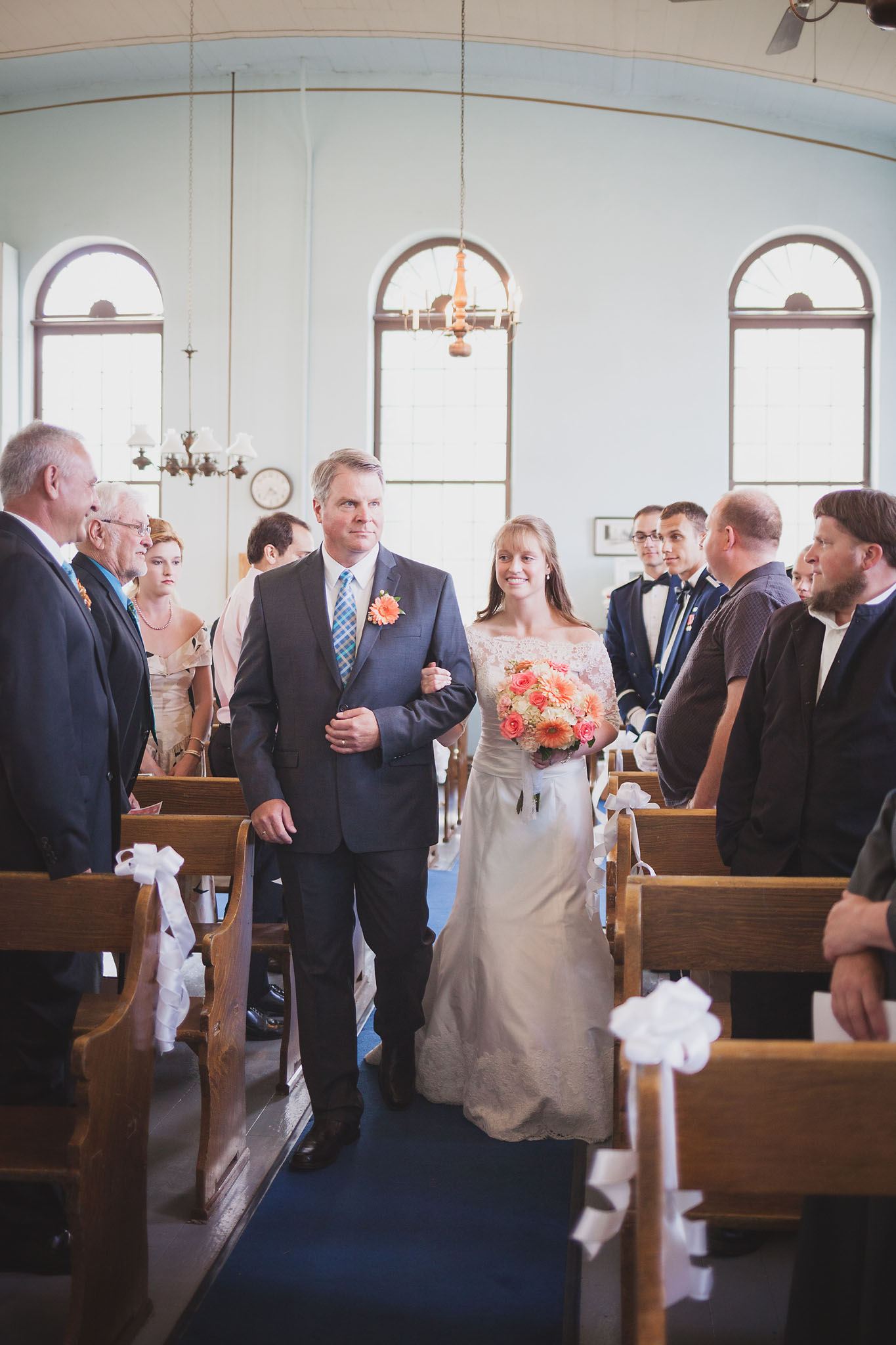 Stephen and Sarah Wedding Day | Wedding Photographer in Zoar Ohio