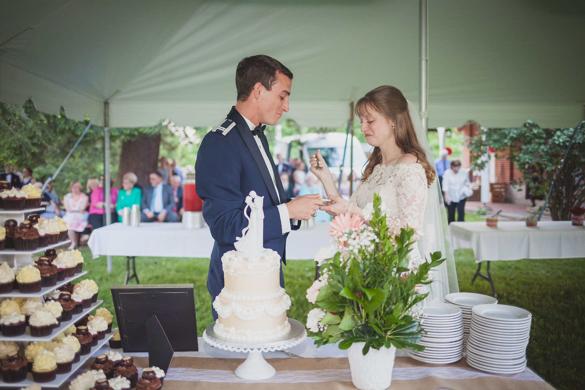 Stephen and Sarah Wedding Day | Wedding Photographer in Zoar Ohio